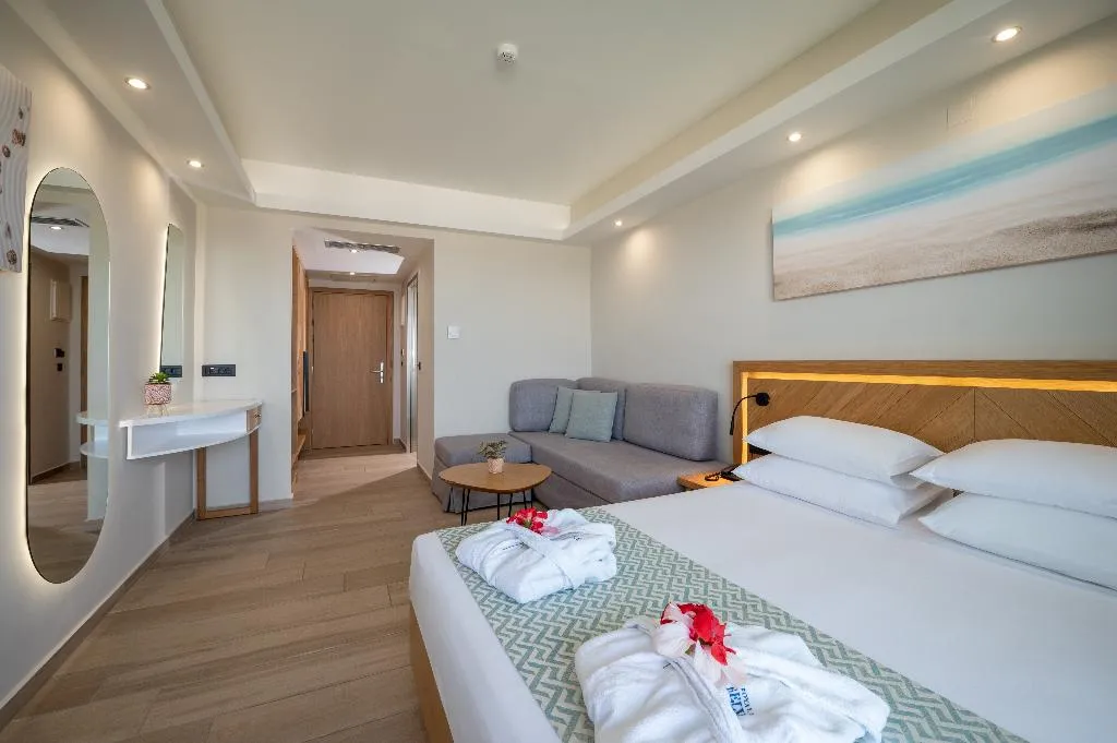Room SUPERIOR SEA VIEW Room, Royal & Imperial Belvedere Resort, Crete
