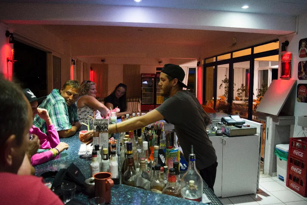 Bar, Bouradanis, Kos