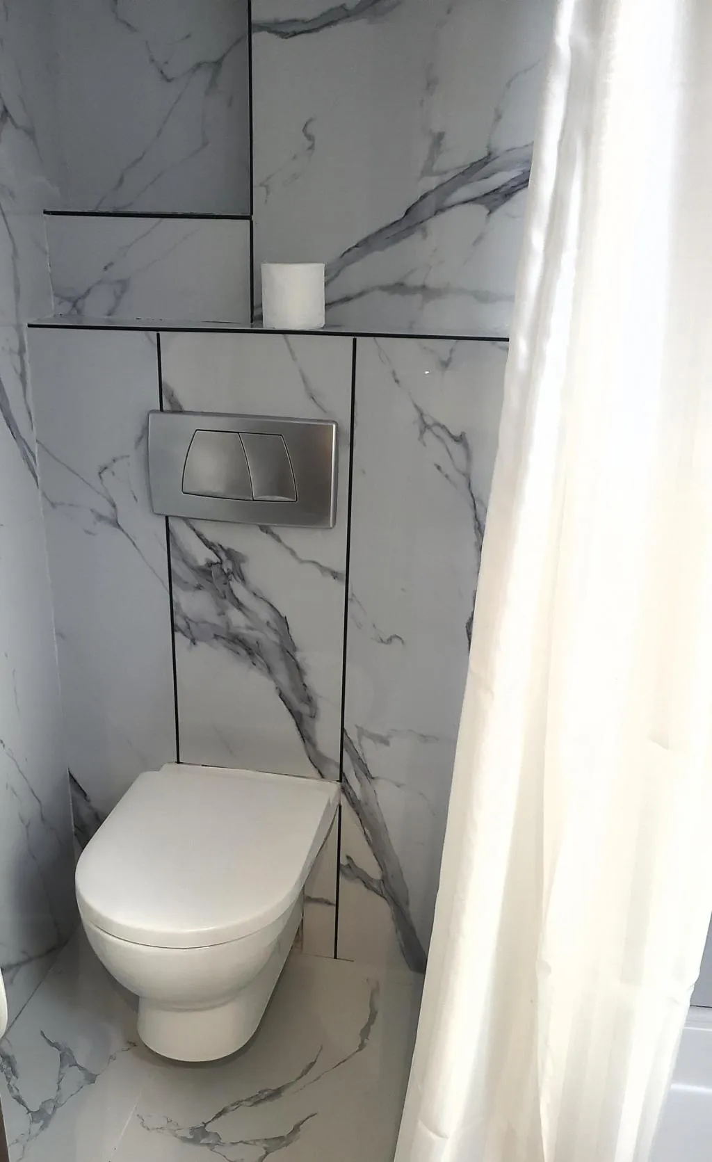 Room, Aldar Hotel, Dubai