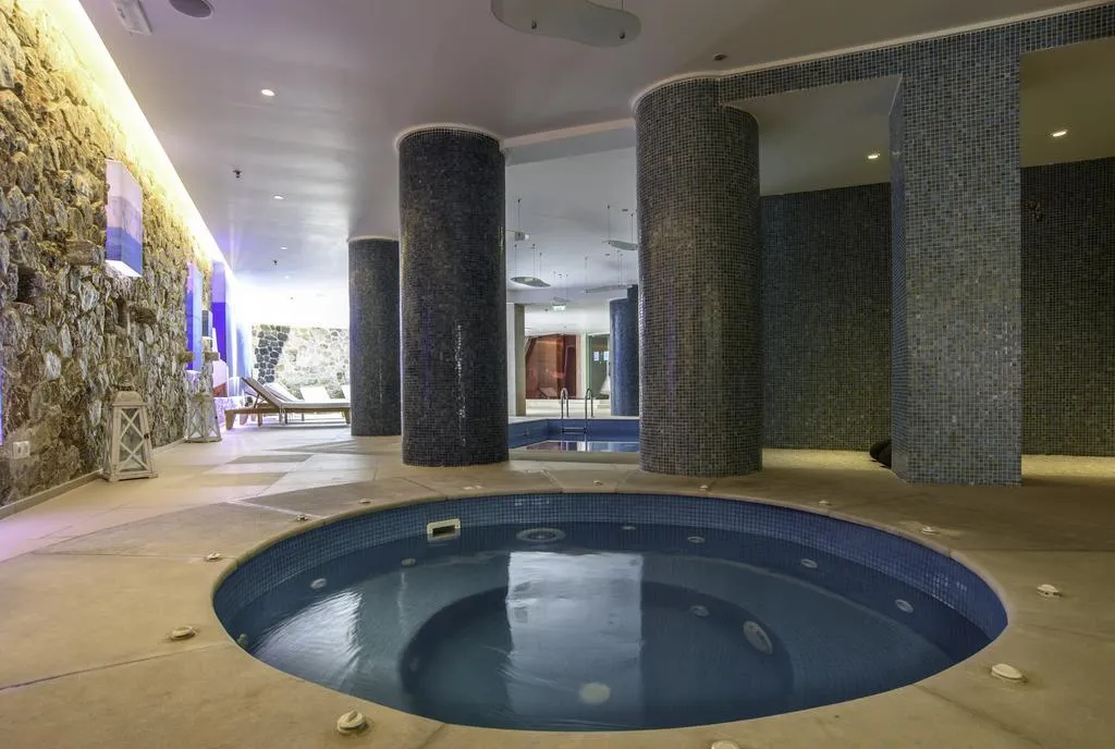 Sports and Entertainment, La Mer Deluxe Hotel & Spa, Santorini