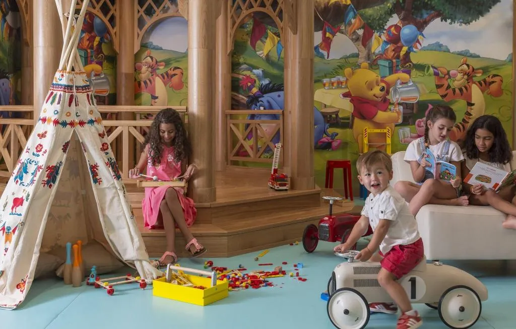 Sports and Entertainment, Four Seasons Hotel Tunis, Tunisia