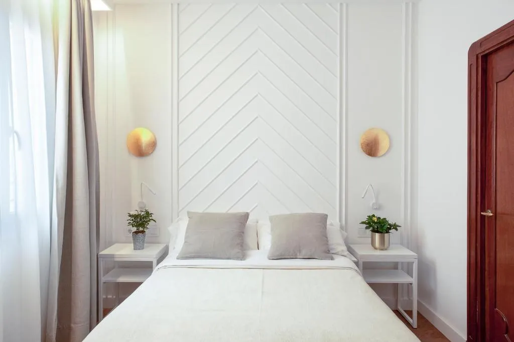 Double or Twin DELUXE WITH VIEWS Room, Gaudi, Barcelona