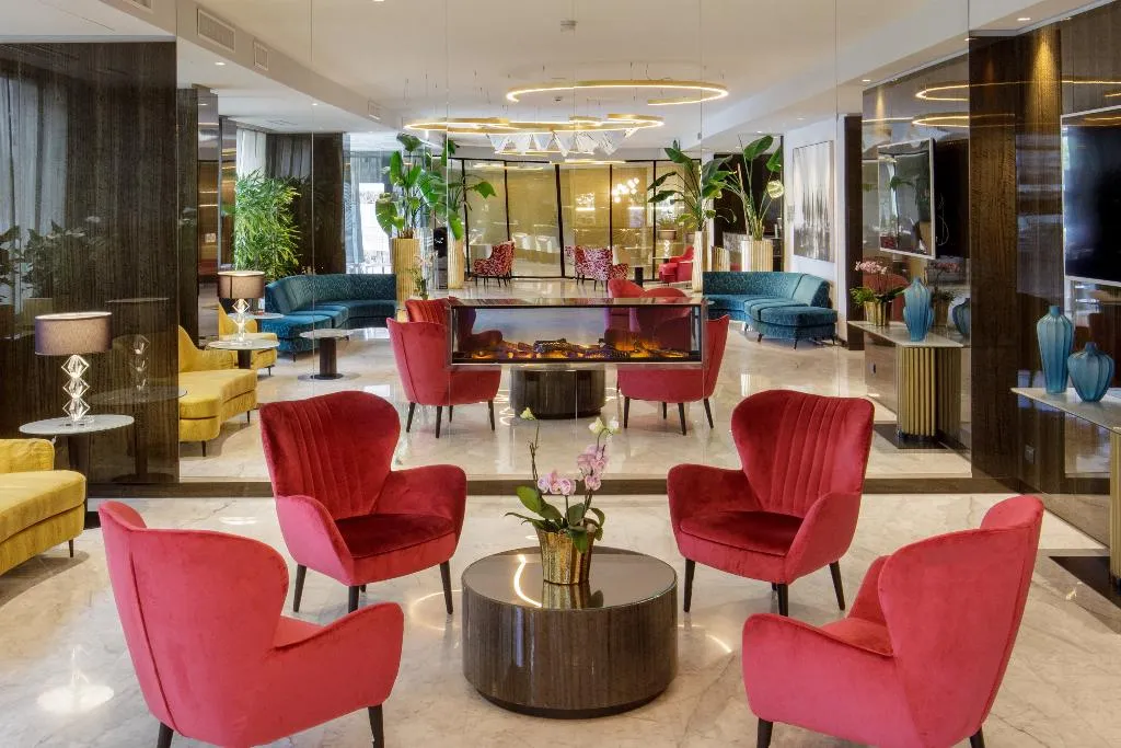 Lobby, St. Martin, Rome
