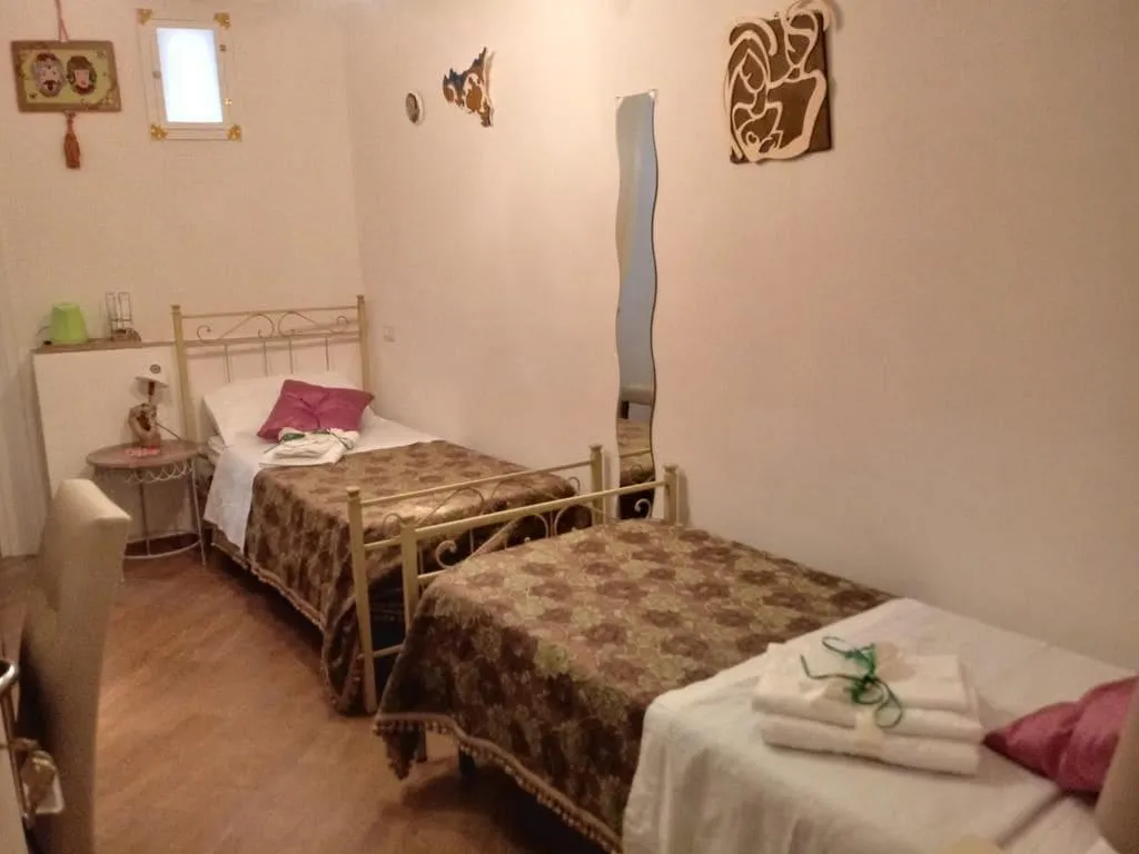 Room, Al Bastione Normanno, Catania