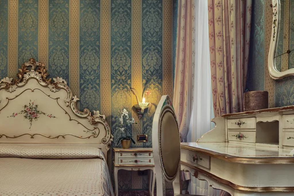 Double or Twin STANDARD Room, Tre Archi, Venice