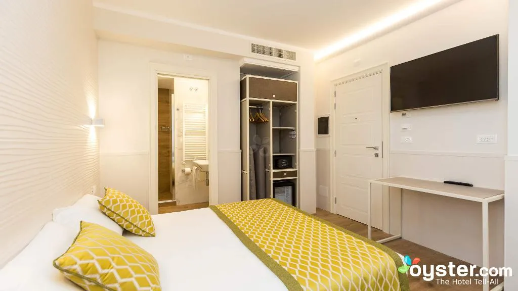 TRIPLE SUPERIOR Room, Marco Polo, Rome