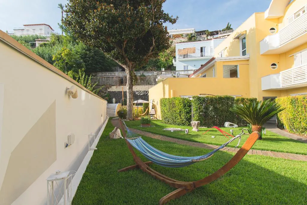 Terrace, Marina 10 Boutique & Design Hotel, Naples