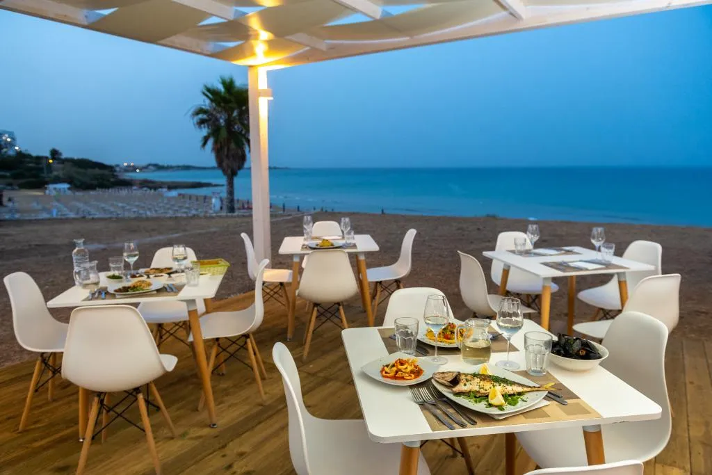 Restaurant, Hotel Club Eloro, Catania