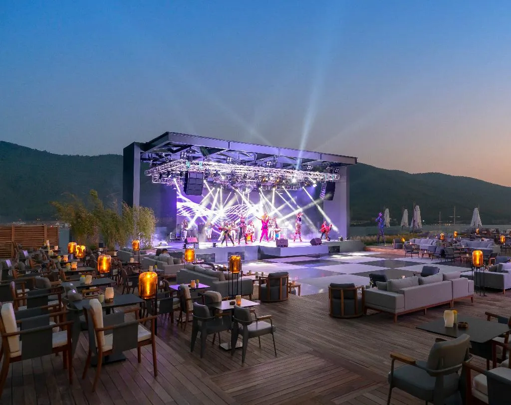 Sports and Entertainment, Lujo Art &Joy, Bodrum