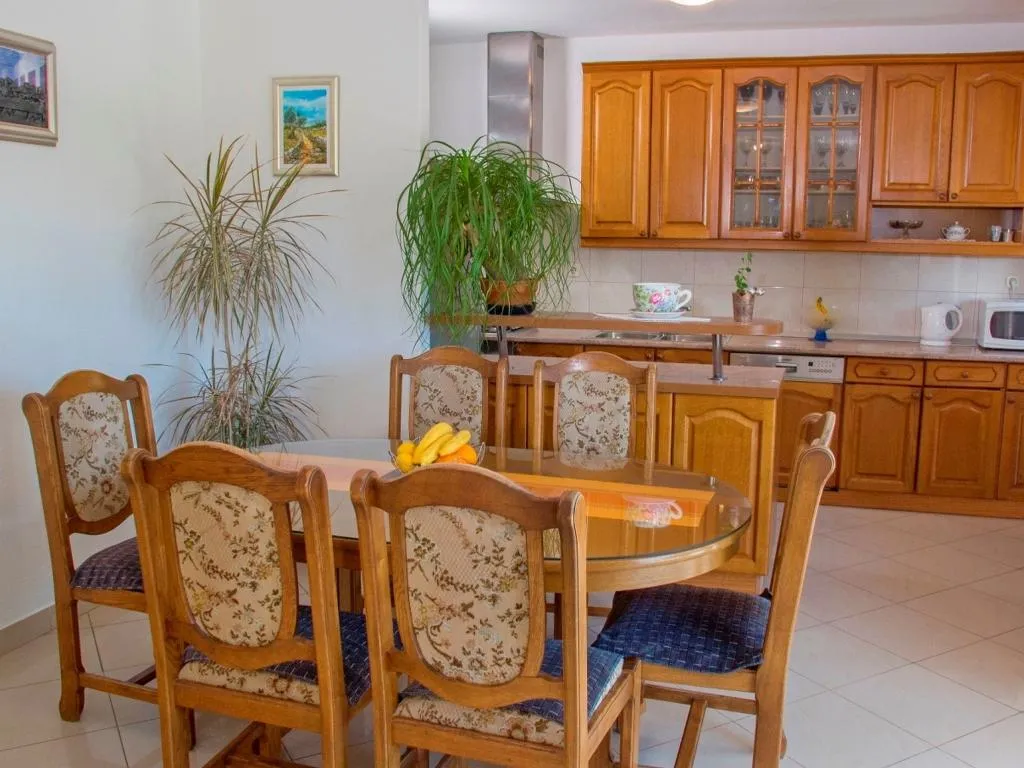 APARTMENT CAPACITY 6 Room, LUX apartments Ante, Split