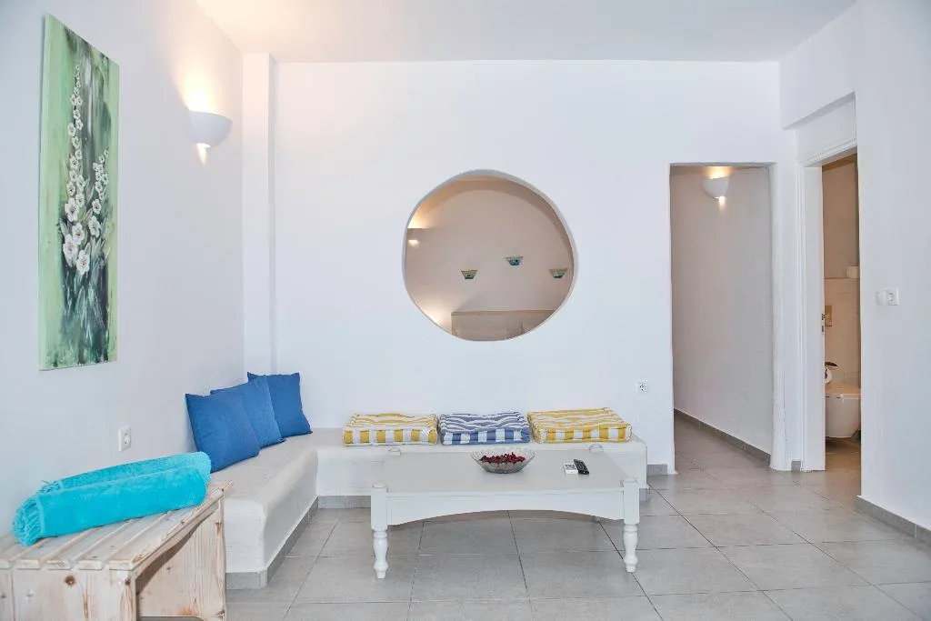Double or Twin DELUXE Room, The Last Sunbeam, Santorini