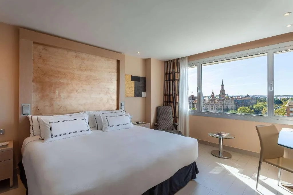 TWIN WITH VIEWS Room, Melia Sevilla, Seville