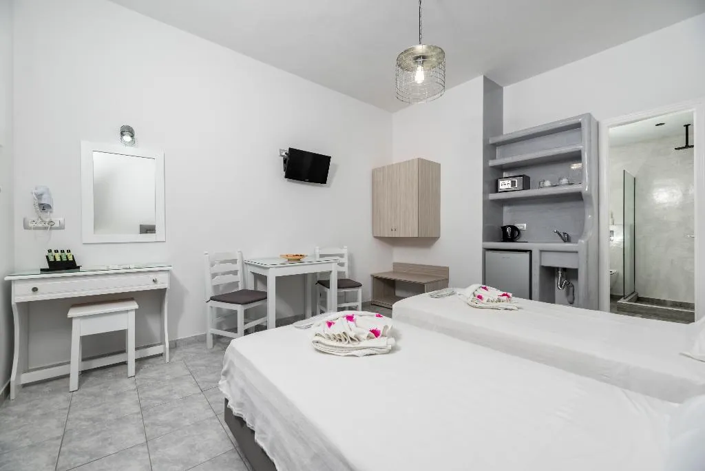 Double or Twin ECONOMY Room, Villa Anemomilos Perissa, Santorini