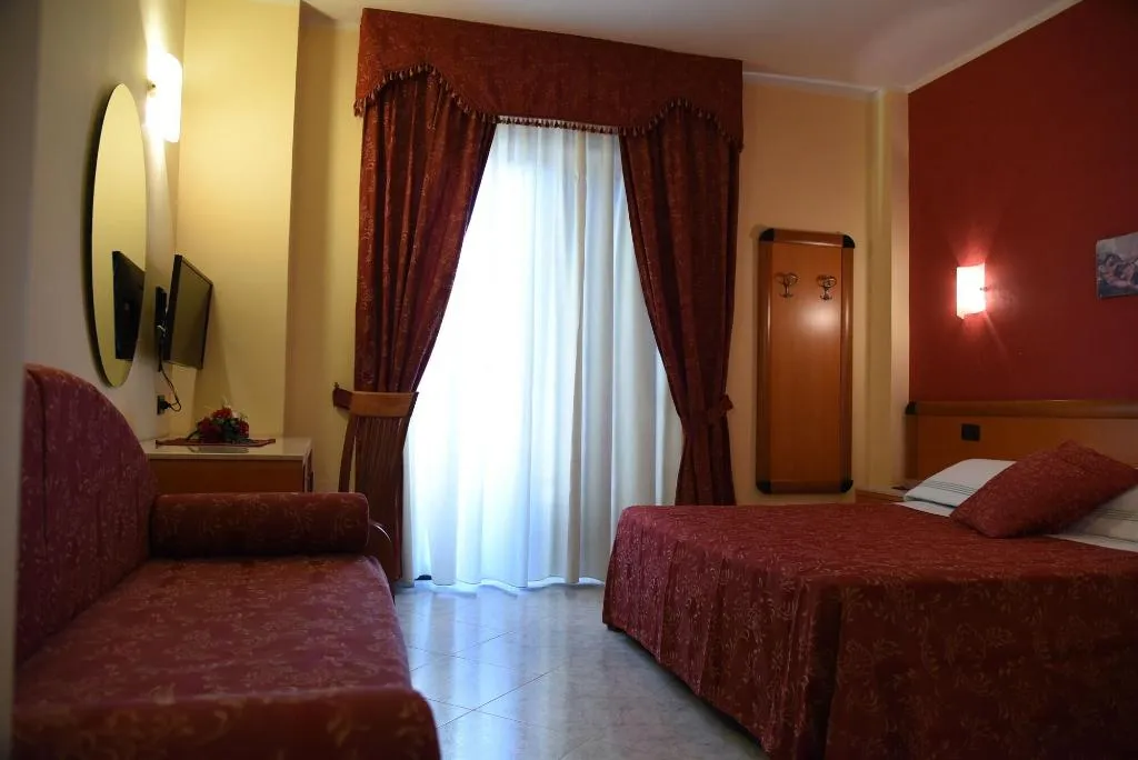 Room, Hotel Miramare, Naples