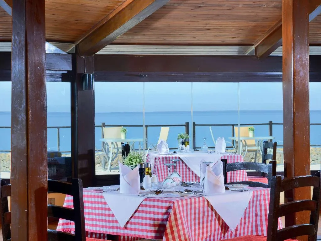 Restaurant, Mövenpick El Sokhna, Cairo