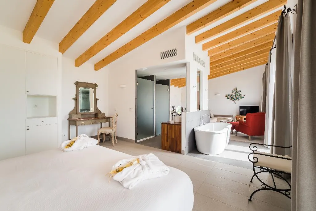 SUITE SUPERIOR Room, Agroturisme Ses Vistes, Majorca