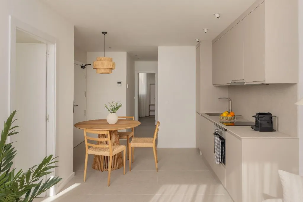 APARTMENT DELUXE TWO BEDROOM Room, Líbere Valencia Ruzafa, Valencia