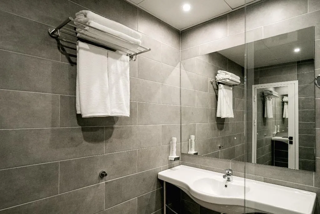 APARTMENT ONE BEDROOM TWO BATHROOMS Room, Laguna Park Sunrise, Bourgas