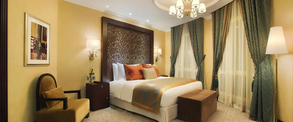 SUITE STANDARD Room, Kempinski Palace Cairo, Cairo
