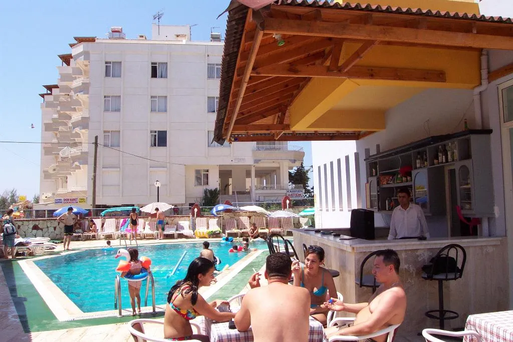 Bar, Temple Class, Bodrum