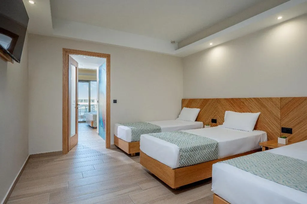 SUITE ONE BEDROOM TWO BATHROOMS Room, Royal & Imperial Belvedere Resort, Crete