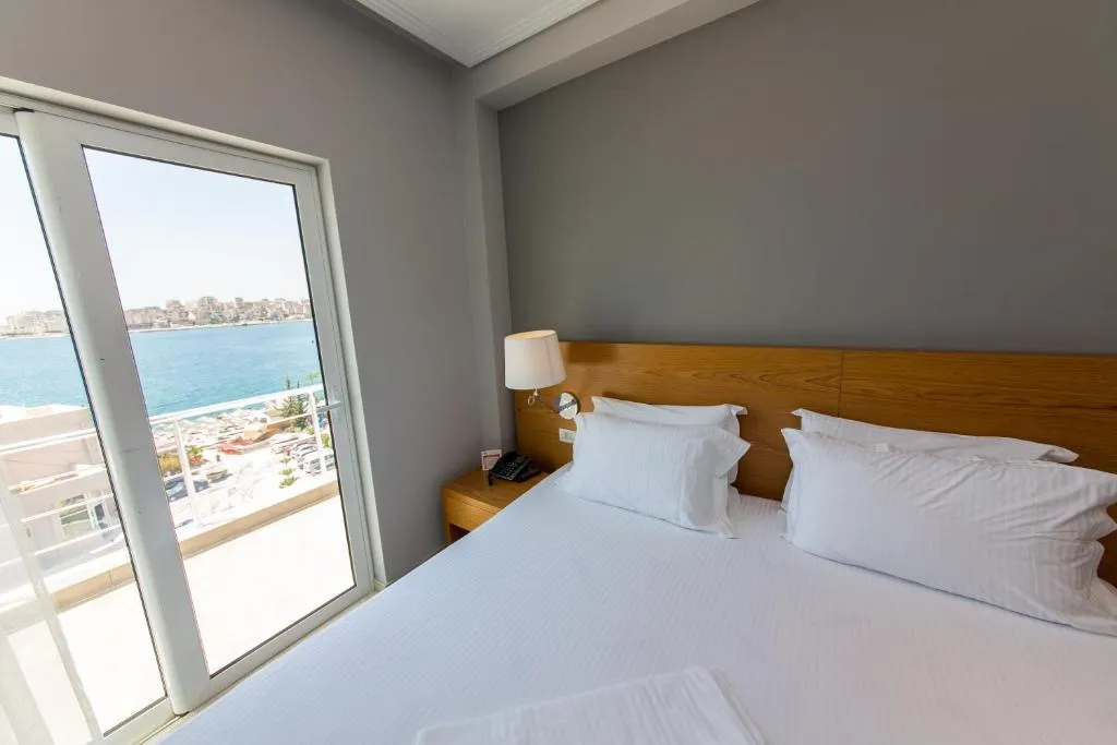 TRIPLE SEA VIEW Room, Hotel Agimi&S, Southern Albania
