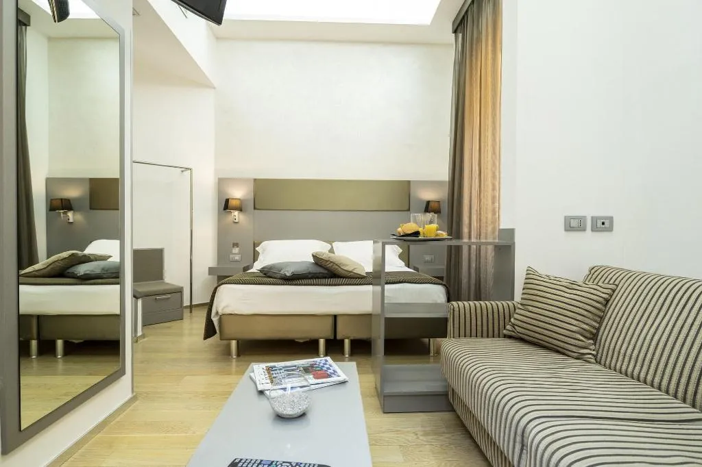 Room, Le Camere dei Conti, Florence