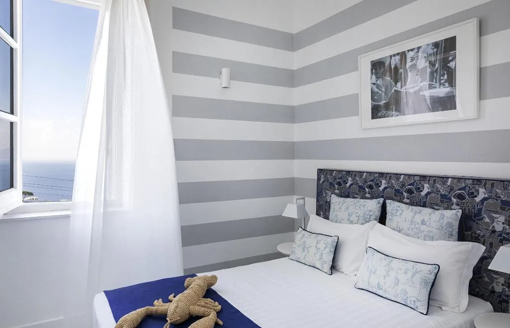SUITE SEA VIEW WITH TERRACE Room, Villa La Pergola Capri, Naples