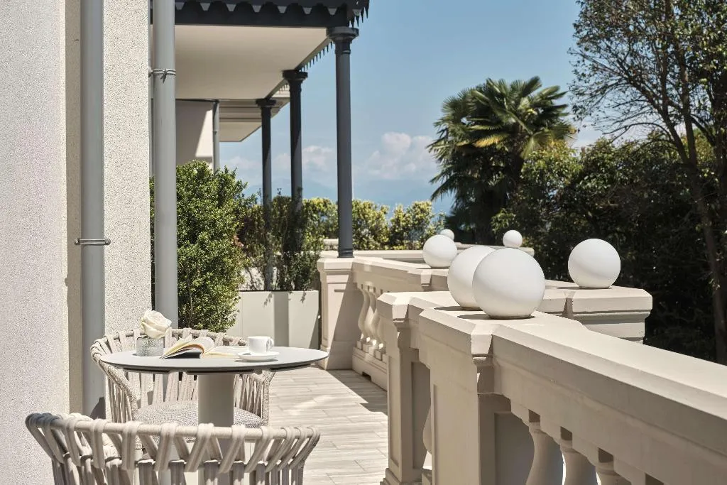 SUITE GARDEN VIEW Room, Boutique Hotel Stresa, Milan