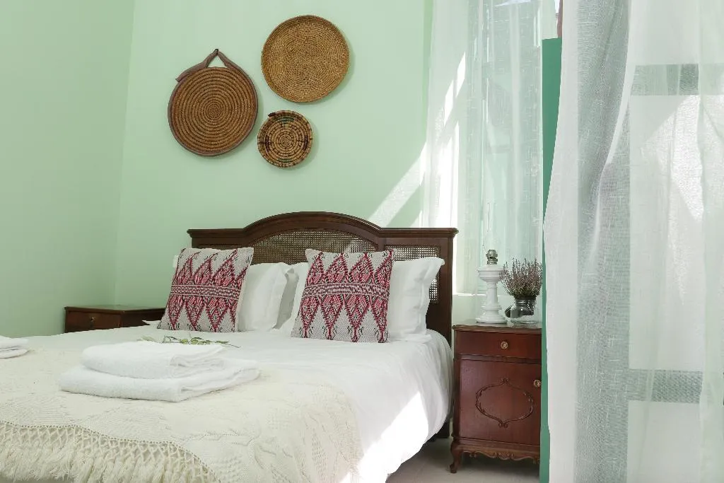 Room, To Konatzi Tis Marikkas Tzie Tou Yianni, Cyprus