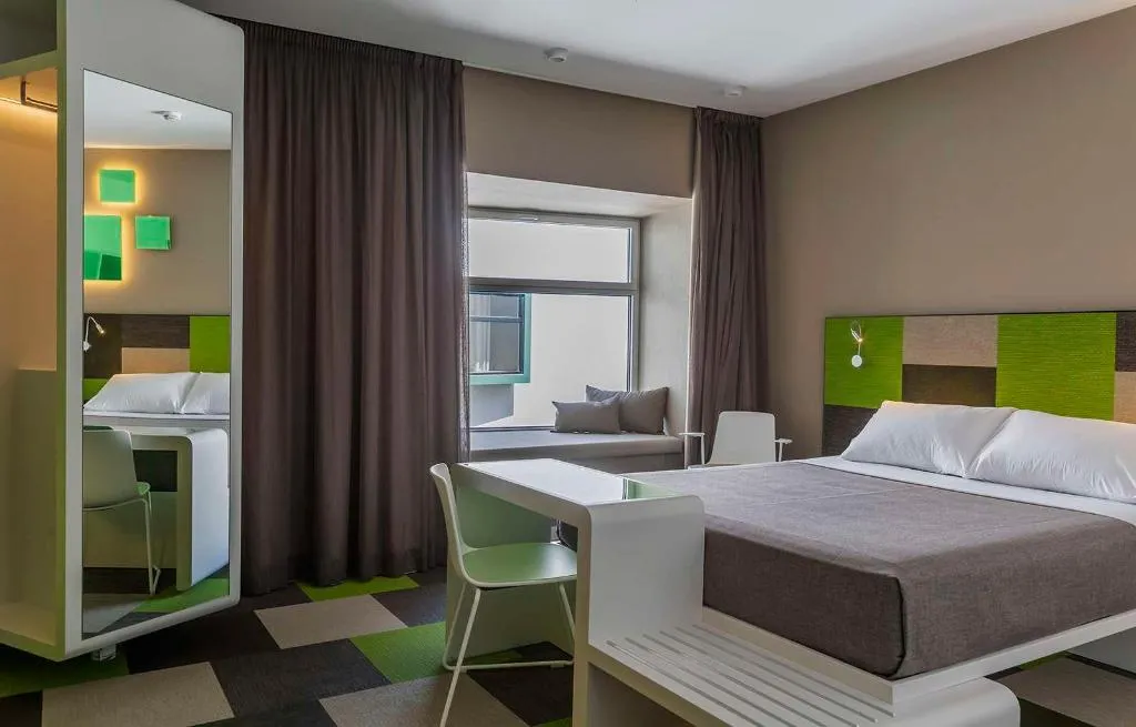Room, Macia Sevilla Kubb, Seville