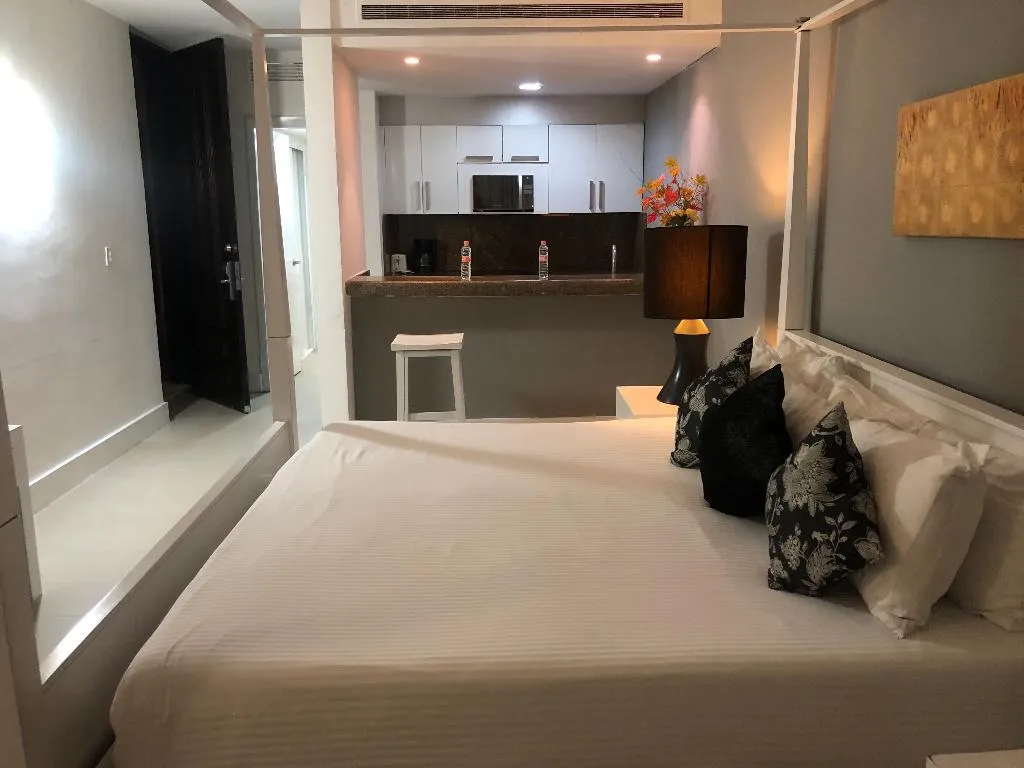 STUDIO KING SIZE BED Room, Aldea Thai by oceanfront, Playa Del Carmen