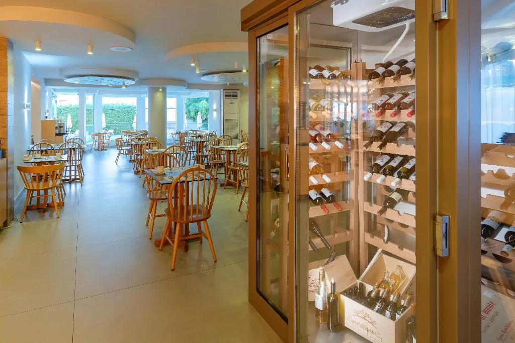 Restaurant, Nefeli, Corfu