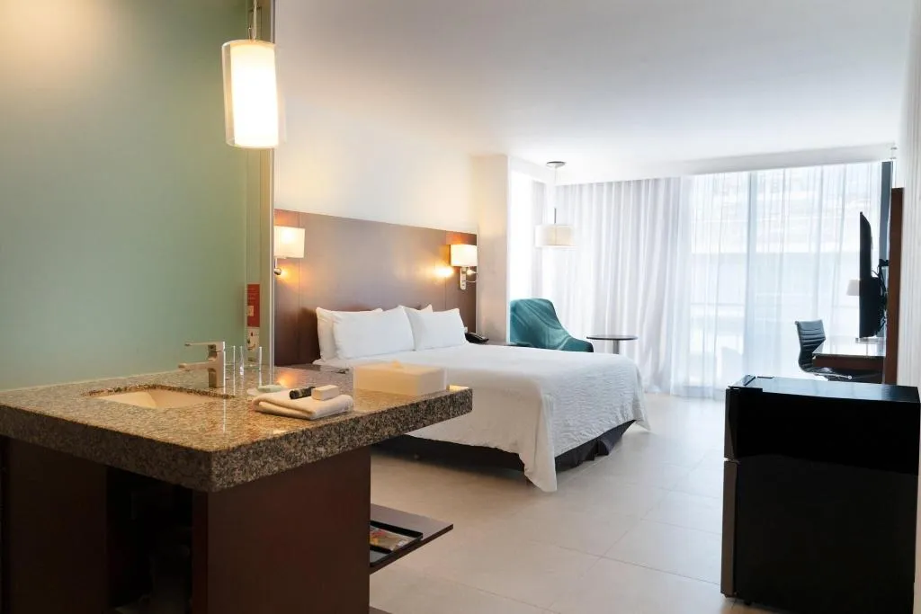 Room, Fiesta Inn Playa del Carmen, Playa Del Carmen