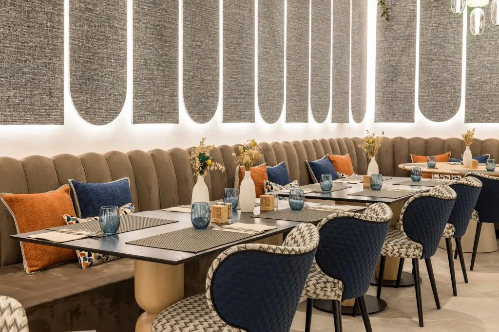 Bar, Ilunion Les Corts Spa, Barcelona