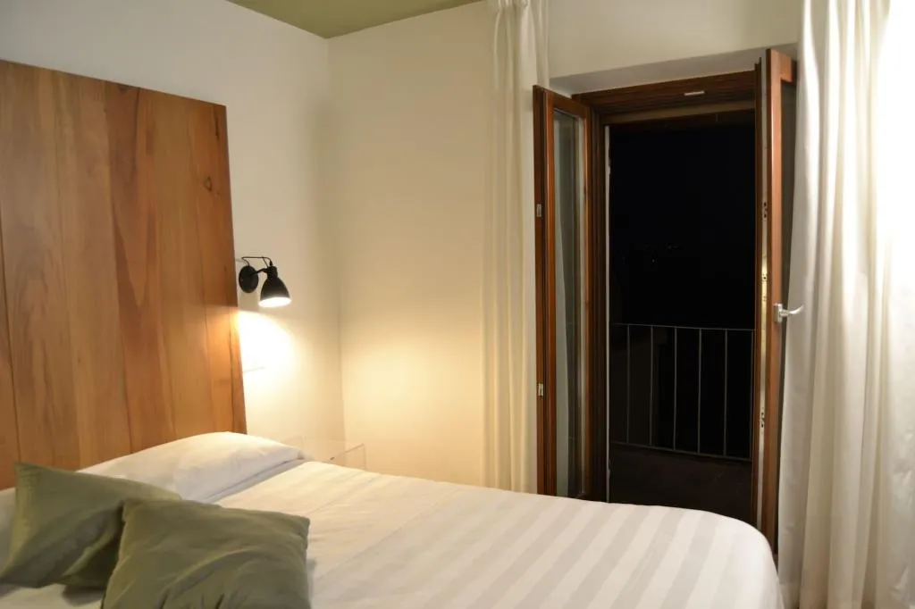 Room, Albergo Il Rientro, Perugia