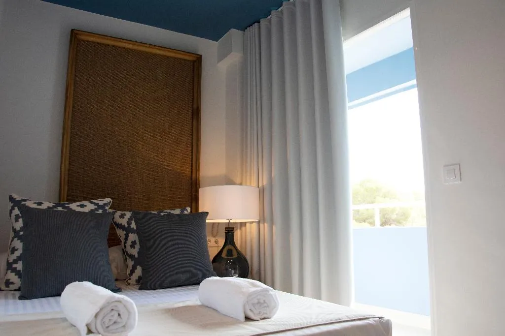 Double or Twin ECONOMY Room, You&Co.Saler Beach Boutique, Valencia
