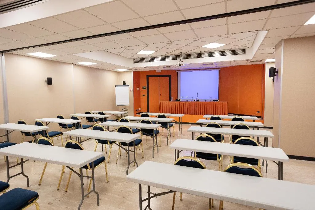 Conferences, Mirage, Florence