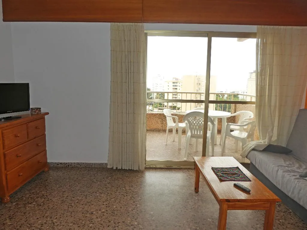 APARTMENT CAPACITY 6 TWO BEDROOMS Room, Jardines de Gandia I-II 3000, Valencia