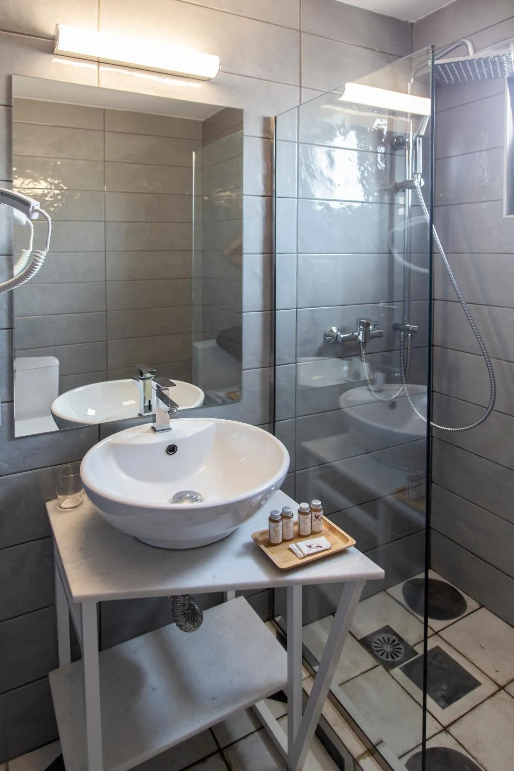 Double or Twin ECONOMY Room, Be My Guest Athens, Athens