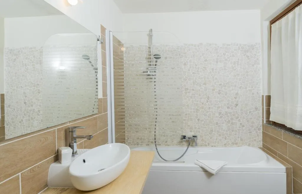 TRIPLE STANDARD Room, Hotel Palau, Olbia