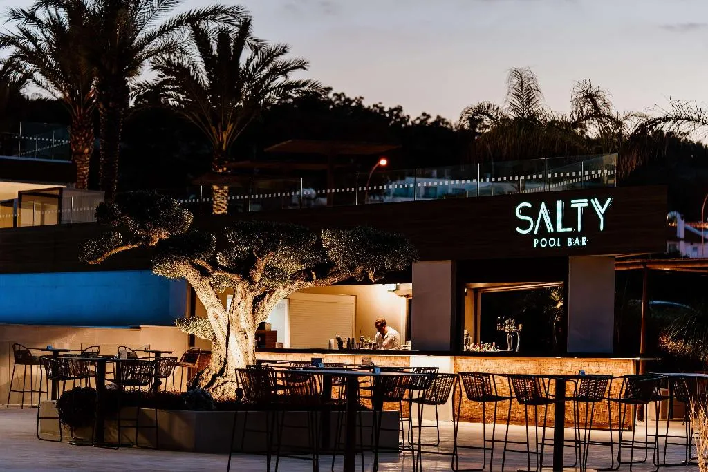 Bar, Cavo Zoe Seaside Hotel, Cyprus