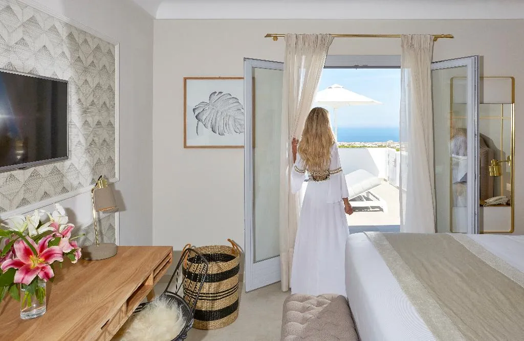 VILLA DELUXE WITH PRIVATE POOL Room, De Sol Hotel & Spa, Santorini