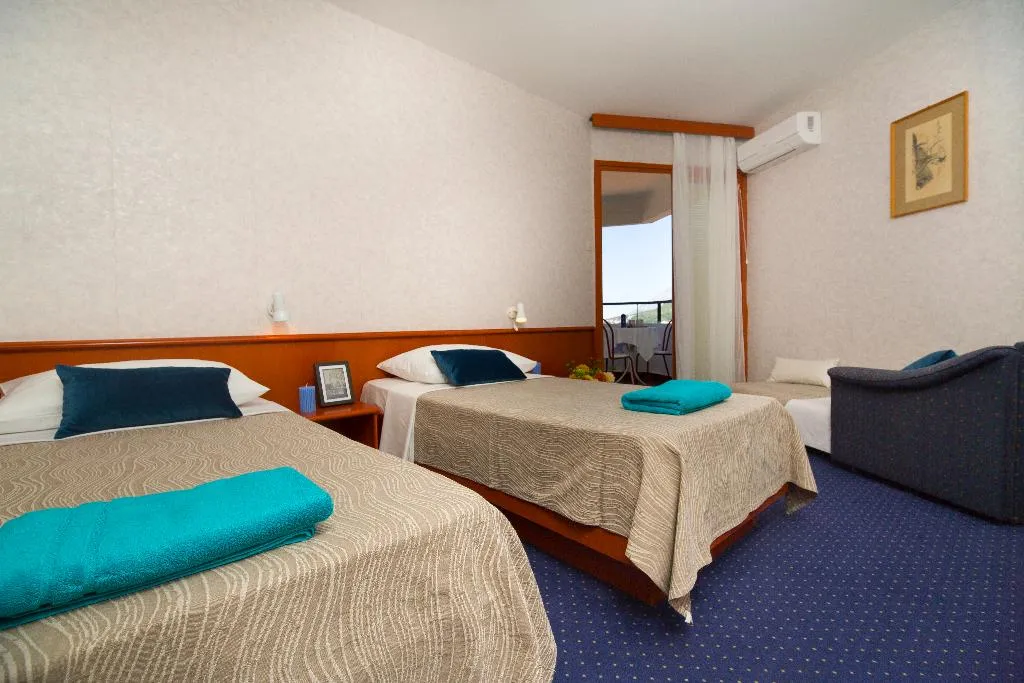 DOUBLE WITH AIR CONDITIONING Room, Laguna, Split
