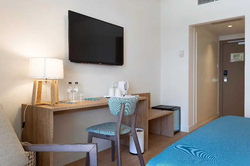 Double or Twin GARDEN VIEW Room, Aluasoul Menorca, Menorca