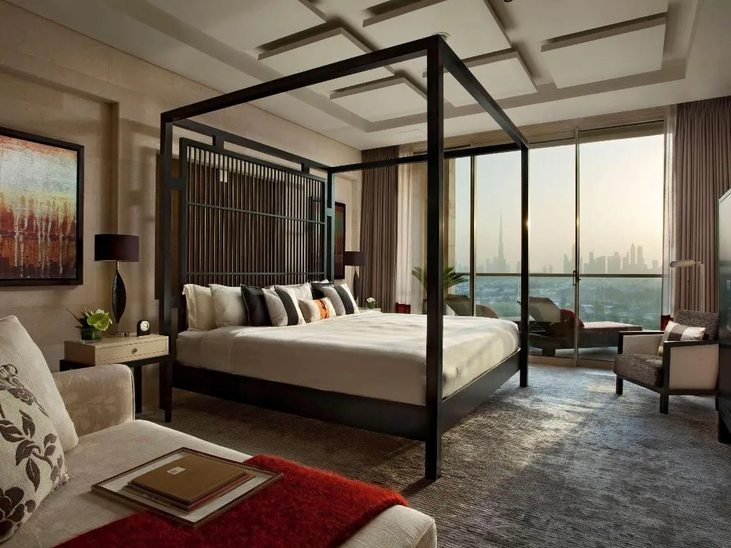 SUITE Presidential Room, Raffles Dubai, Dubai