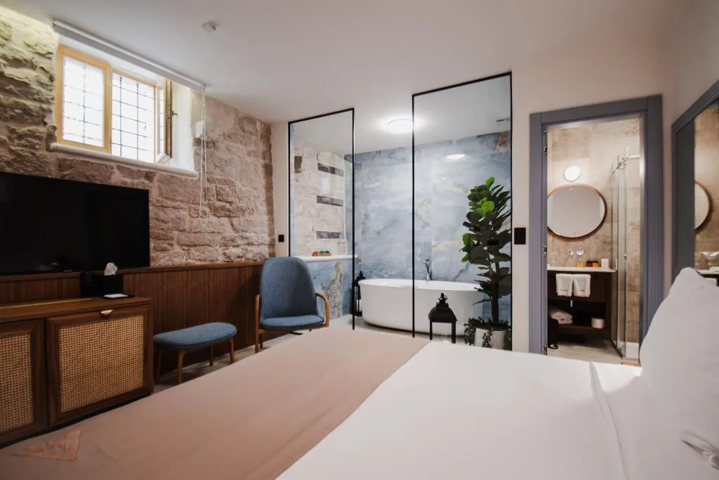 DOUBLE SUPERIOR Room, Armerun Heritage Hotel & Residences, Split