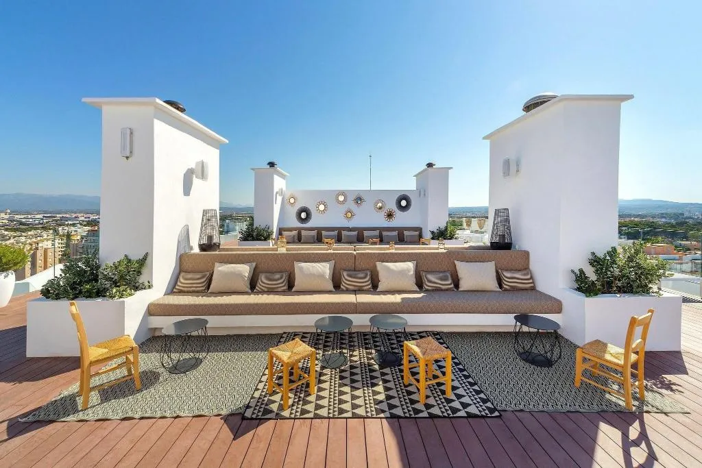 Terrace, HM Gran Fiesta, Majorca