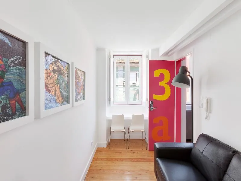 STUDIO CAPACITY 3 Room, Hello Lisbon Santos Apartments, Lisbon