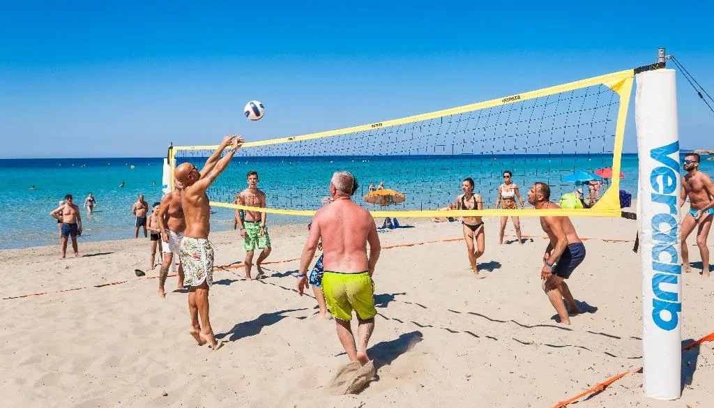 Sports and Entertainment, Apartamentos Globales Lord Nelson, Menorca